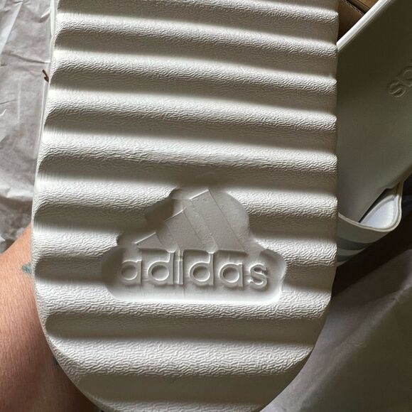 Adidas Platform Adilette Slides - Picture 6 of 8